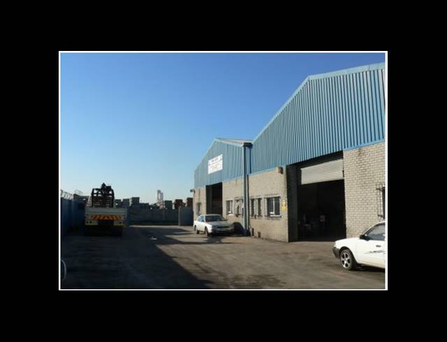 750M² FACTORY TO LET IN BLACKHEATH INDUSTRIAL
